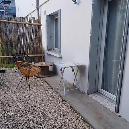 شقة Neuf Confortable A 10 Min A Pied De La Gare نيم