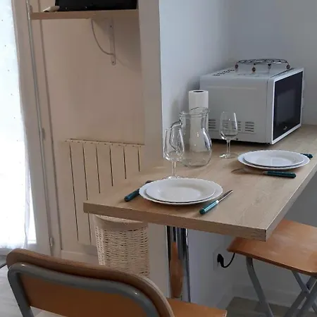 Confortable Terrasse & Gare Et Centre 10 Min A Pied Apartament